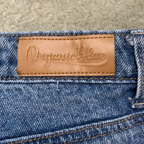 Organic Blue Distressed Raw Hem Denim Mom Shorts, Size 2 - Picture 4 of 5